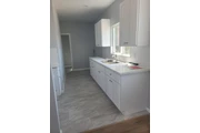 $1900 : 1/1 $1900 Silverlake Brand new thumbnail