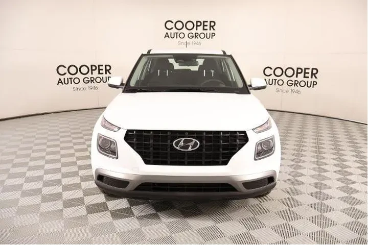 $21226 : Hyundai VENUE 2026 SE 4dr Cr image 8