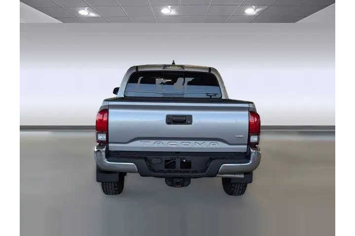 $30999 : Toyota Tacoma 2021 4x2 TRD O image 9