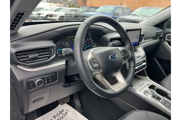 $32999 : Ford Explorer 2024 AWD XLT 4 image 7