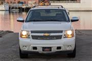 $17988 : 2013 Avalanche LTZ thumbnail