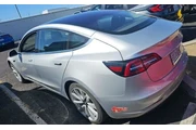 $22800 : Tesla Model 3 2018 Mid Range thumbnail