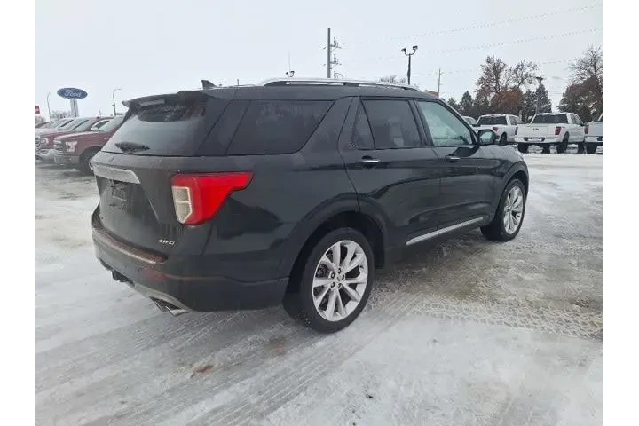 $30000 : Ford Explorer 2022 AWD Plati image 8