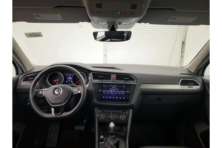 $22998 : Volkswagen Tiguan 2021 SE 4d image 8