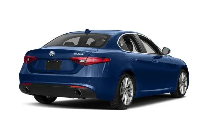 $11990 : Alfa Romeo Giulia 2017 Ti 4d image 2