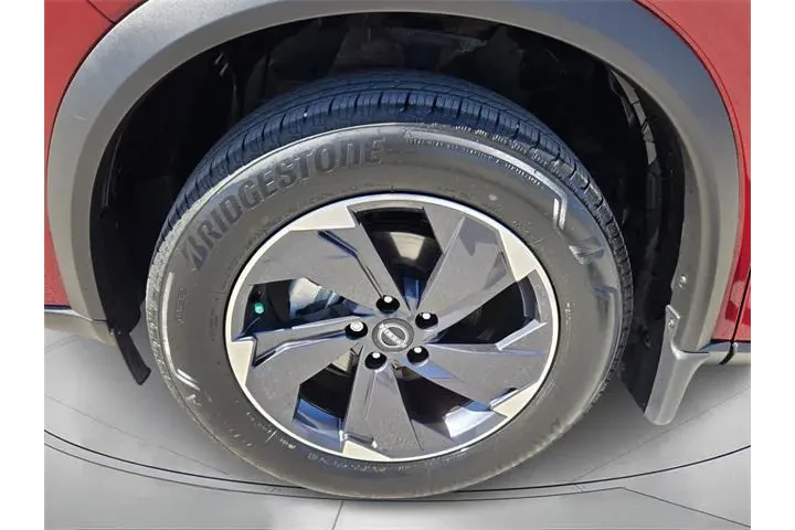 $22522 : Nissan Rogue 2024 SV 4dr Cro image 9