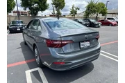 $19999 : Volkswagen Jetta 2024 SE 4dr thumbnail