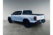 $31454 : Honda Ridgeline 2022 AWD Bla thumbnail