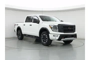 Nissan Titan 2021 4x4 PRO-4X