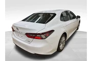 $24924 : Toyota Camry 2024 LE 4dr Sed thumbnail