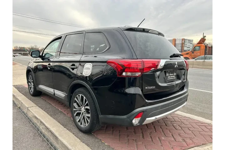 $6495 : 2016 Outlander ES image 6