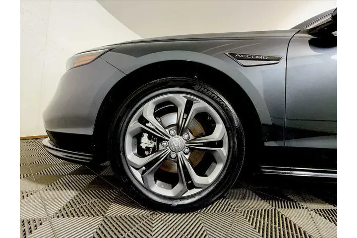 $28495 : Honda Accord Hybrid 2024 EX- image 8