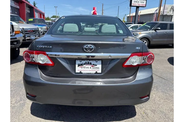 $6450 : 2013 Corolla LE image 9