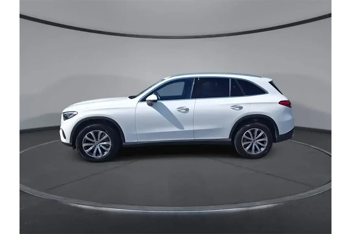 $34500 : Mercedes-Benz GLC 2024 AWD G image 5