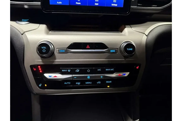$29995 : Ford Explorer 2022 AWD XLT 4 image 7