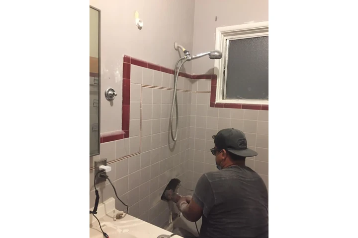 ATENCION PLOMERO URGENTE HOY image 1