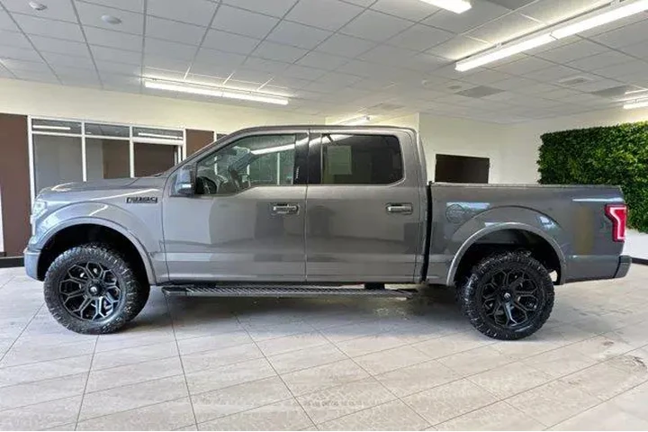 $23432 : Ford F-150 2016 4x4 Lariat 4 image 7