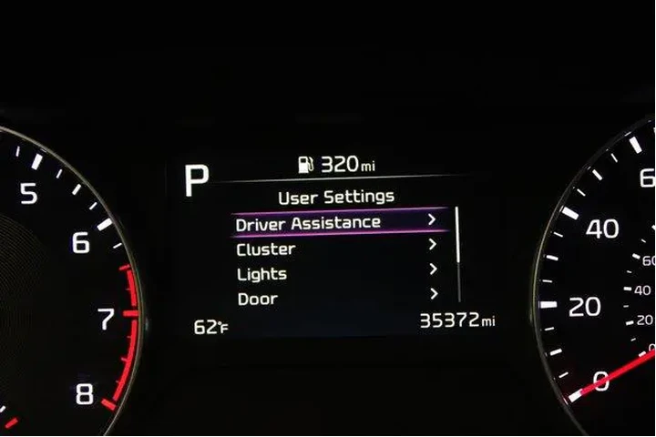 $19988 : Kia Forte 2024 LXS 4dr Sedan image 10