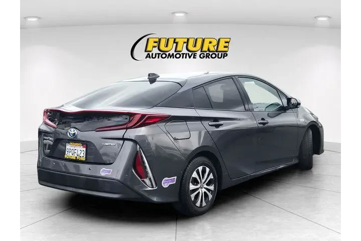 $24225 : Toyota Prius Prime 2020 LE 4 image 4