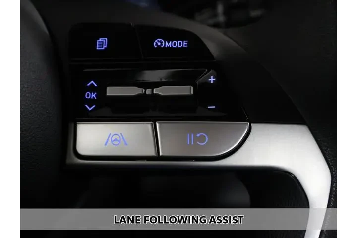 $19199 : Hyundai ELANTRA 2023 SEL 4dr image 3