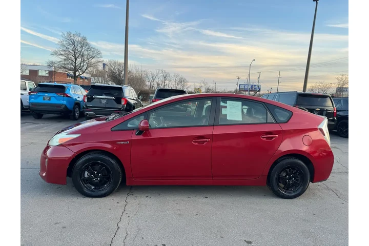 $5980 : 2013 Prius 5dr Base image 5