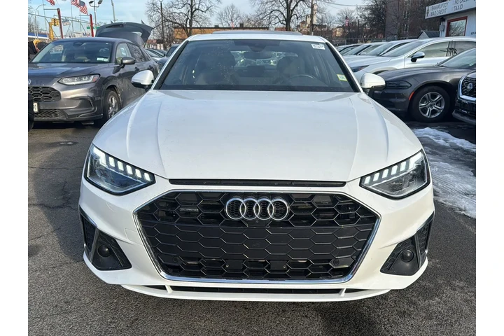 $25984 : Audi A4 2024 AWD quattro S l image 2