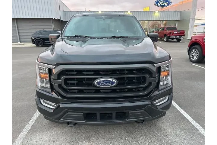 $40000 : Ford F-150 2022 4x4 XLT 4dr image 8