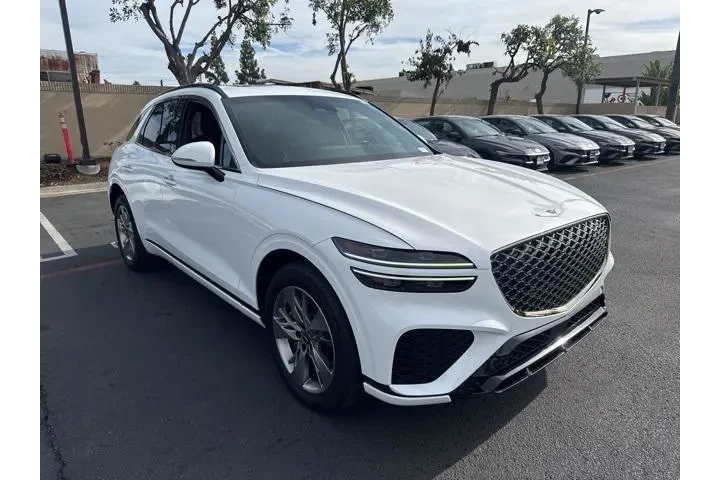 $33990 : Genesis GV70 2022 AWD 3.5T S image 4