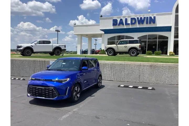 $21950 : Kia Soul 2023 GT-Line 4dr Cr image 3