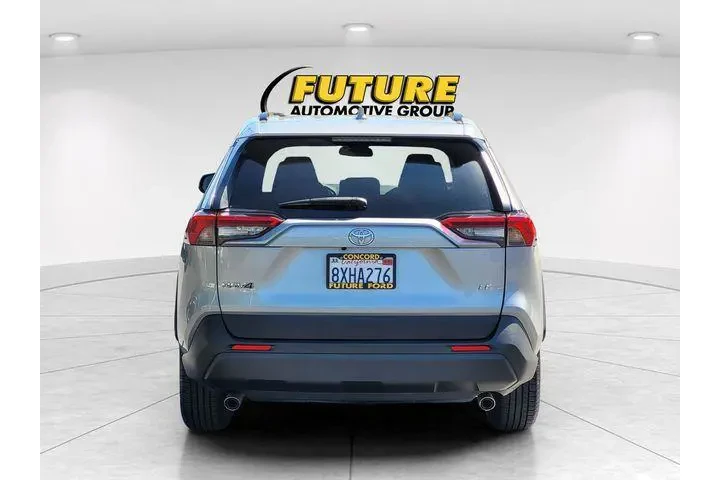 $25888 : Toyota RAV4 2021 LE 4dr SUV image 5