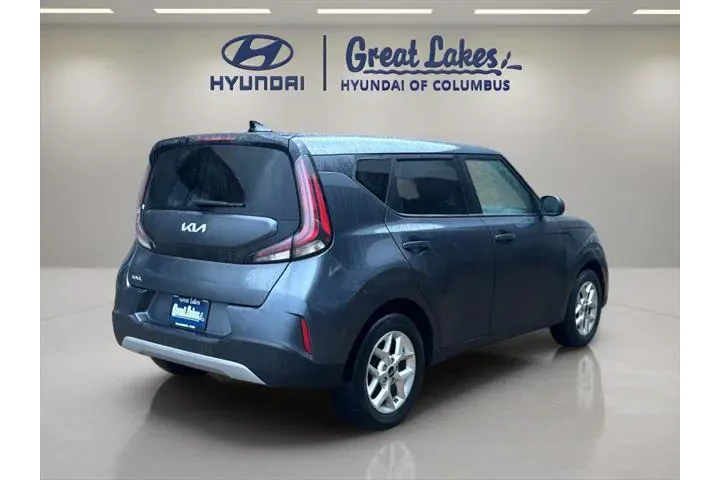 $13433 : Kia Soul 2023 LX 4dr Crossov image 5