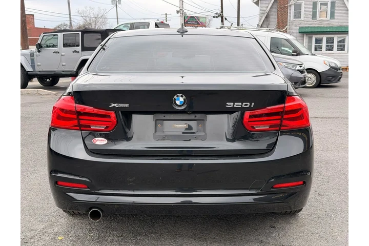$14900 : 2018 BMW 3 Series image 5