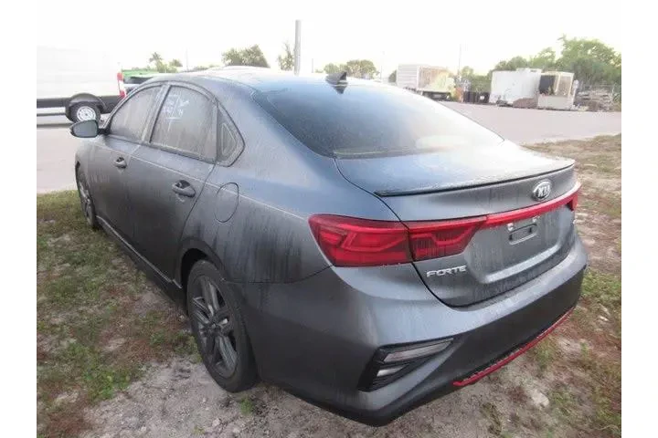 $15911 : Kia Forte 2020 GT Line 4dr S image 4