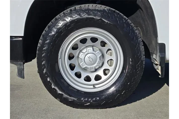 $39940 : Chevrolet Silverado 1500 202 image 10
