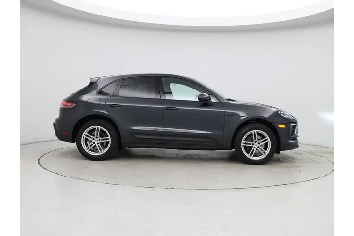 $39998 : Porsche Macan 2022 AWD 4dr S image 7