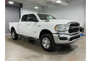 $30000 : Ram 2500 2022 4x4 Big Horn 4 thumbnail