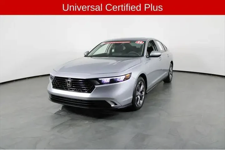 $24854 : Honda Accord 2024 EX 4dr Sed image 2