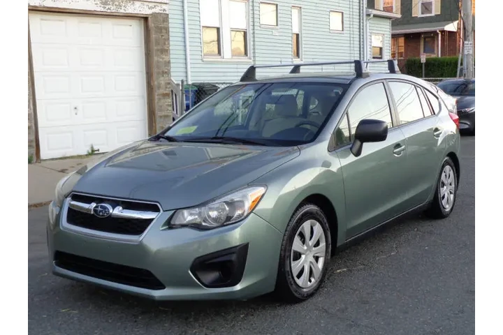 $8950 : 2014 Impreza 2.0i image 1