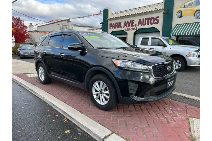 $12995 : 2019 Sorento LX image 1