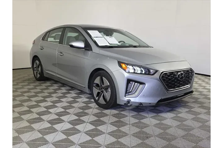 $15987 : Hyundai IONIQ Hybrid 2020 Li image 1