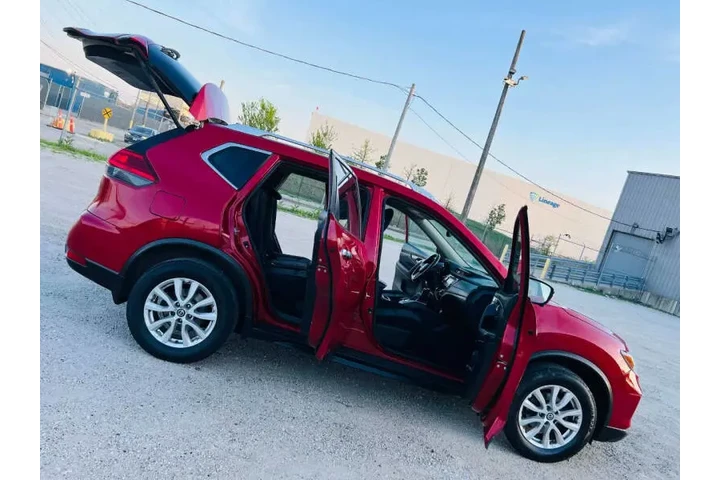 $6499 : 2017 Rogue SV image 10