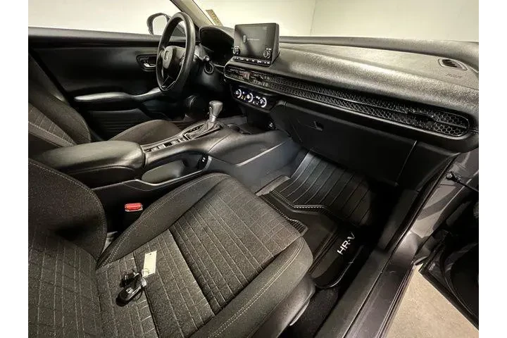 $23973 : Honda HR-V 2024 LX 4dr Cross image 10