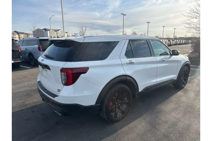 $26000 : Ford Explorer 2021 AWD ST 4d image 7