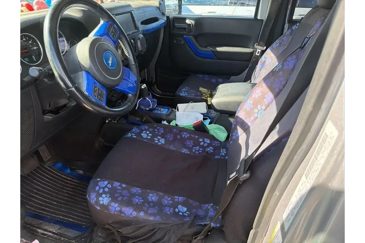 $16050 : Jeep Wrangler JK Unlimited 2 image 4