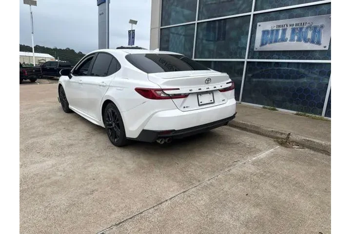 $32988 : Toyota Camry 2026 SE 4dr Sed image 5