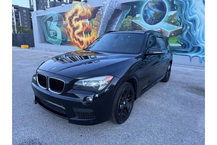 $10900 : 2015 BMW X1 sDrive28i image 1