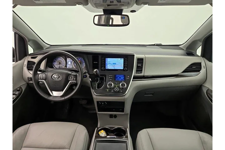 $32998 : Toyota Sienna 2018 AWD XLE 7 image 9