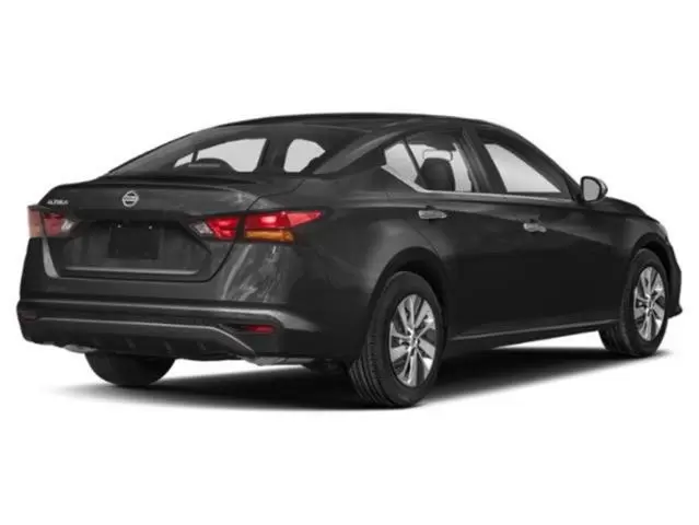 $17288 : 2022 Nissan Altima image 2