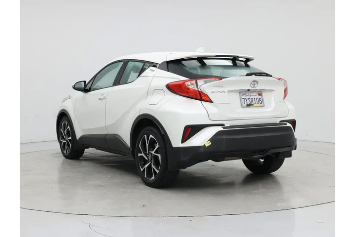 $21998 : Toyota C-HR 2018 XLE 4dr Cro image 2
