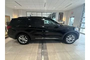 $34862 : Ford Explorer 2023 AWD XLT 4 thumbnail